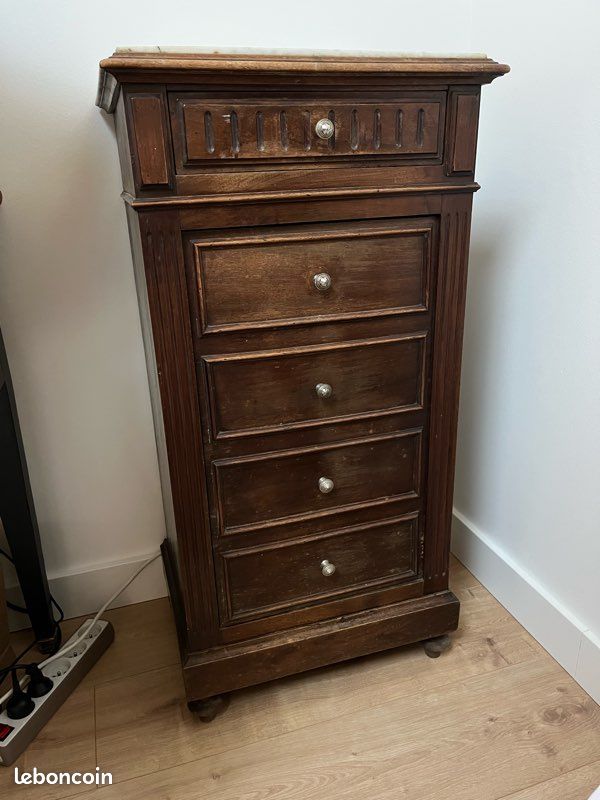 Chevet haut ancien en bois (image 1)