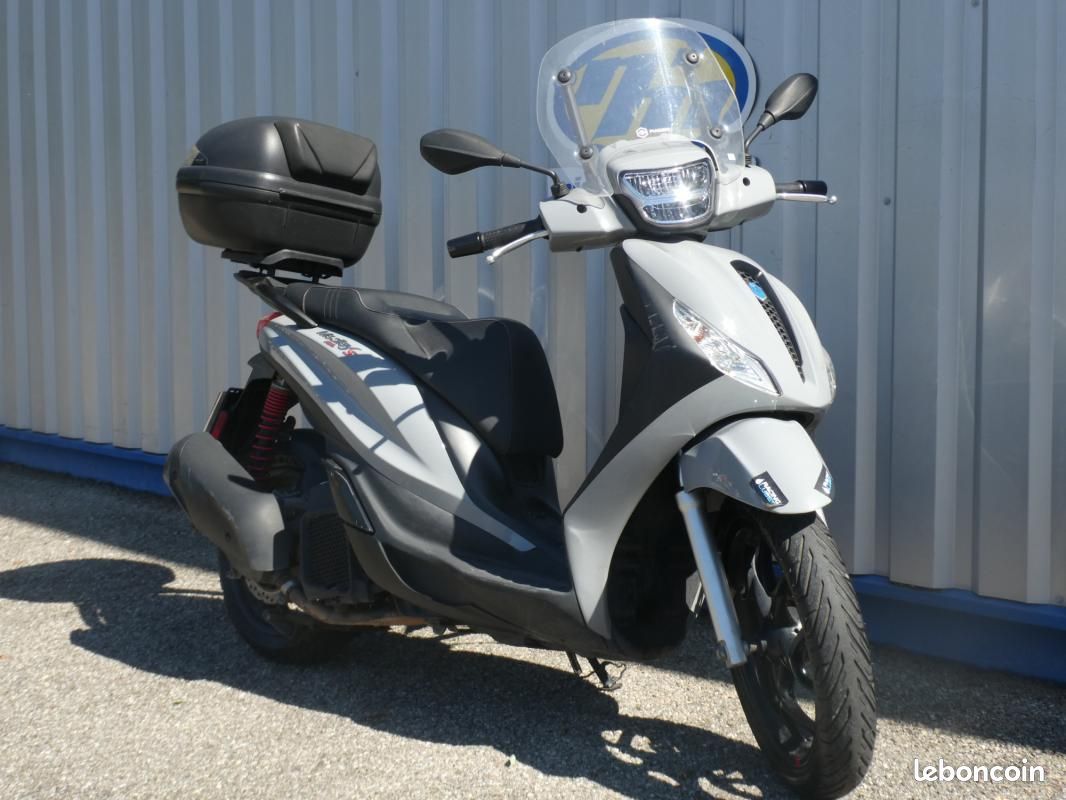 Piaggio Medley S 125 ABS (image 2)