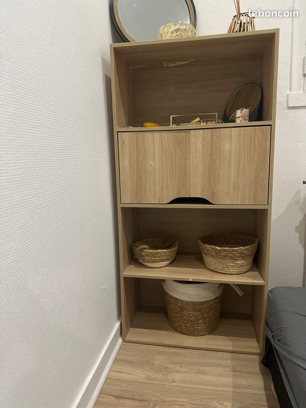 Petit meuble (image 1)