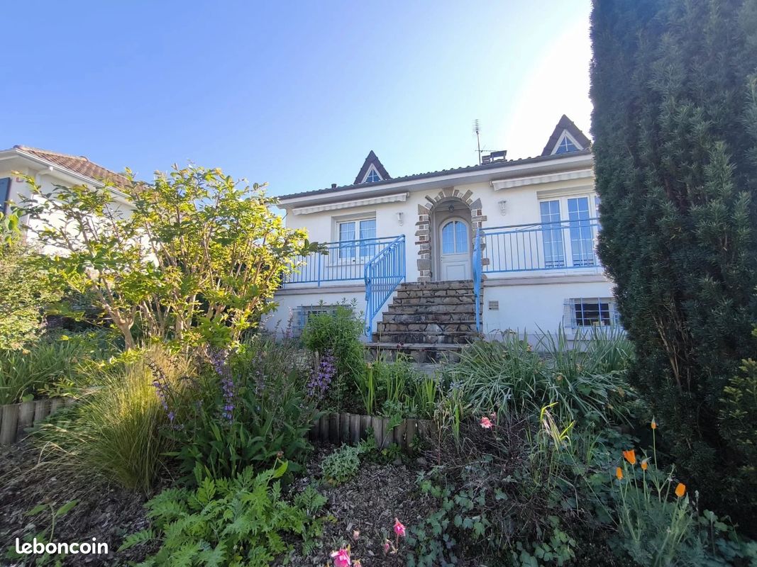 Maison 4 pièces 113 m² · à Saint-Junien · 113 m² · 203 520 €