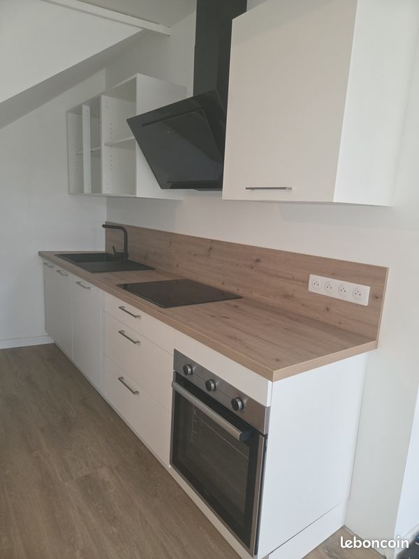 Appartement 3 pièces 79 m² · à La Réole · 79 m² · 690 €