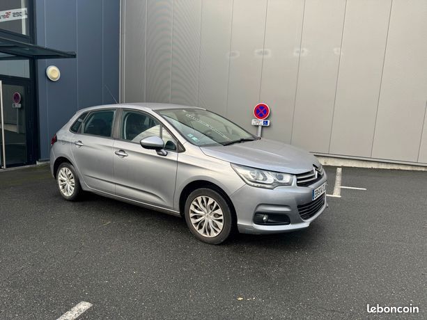 Citroen C4 1.2 110CH FEEL 04/2016 136 300 KMS (image 3)