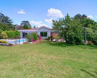 Maison 827 000 € - 210 m²