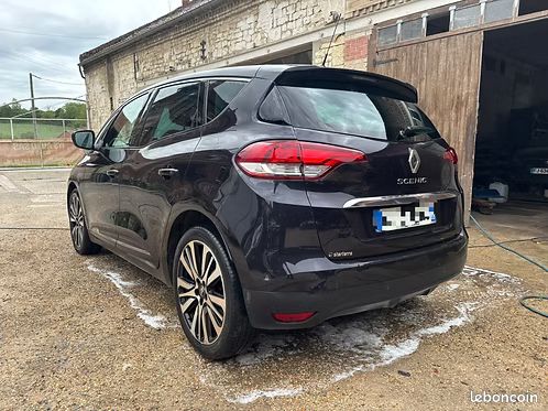 RENAULT SCENIC IV Initiale Paris 1.2 TCe 130 ch Energy (image 2)