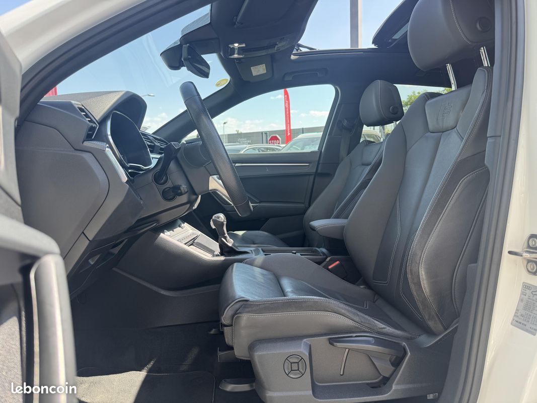 AUDI Q3 35 TDI 150 ch S tronic 7 S line (image 19)