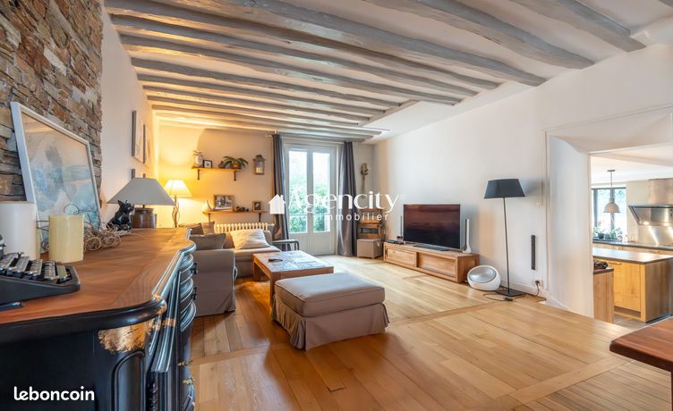Maison 7 pièces 182 m²