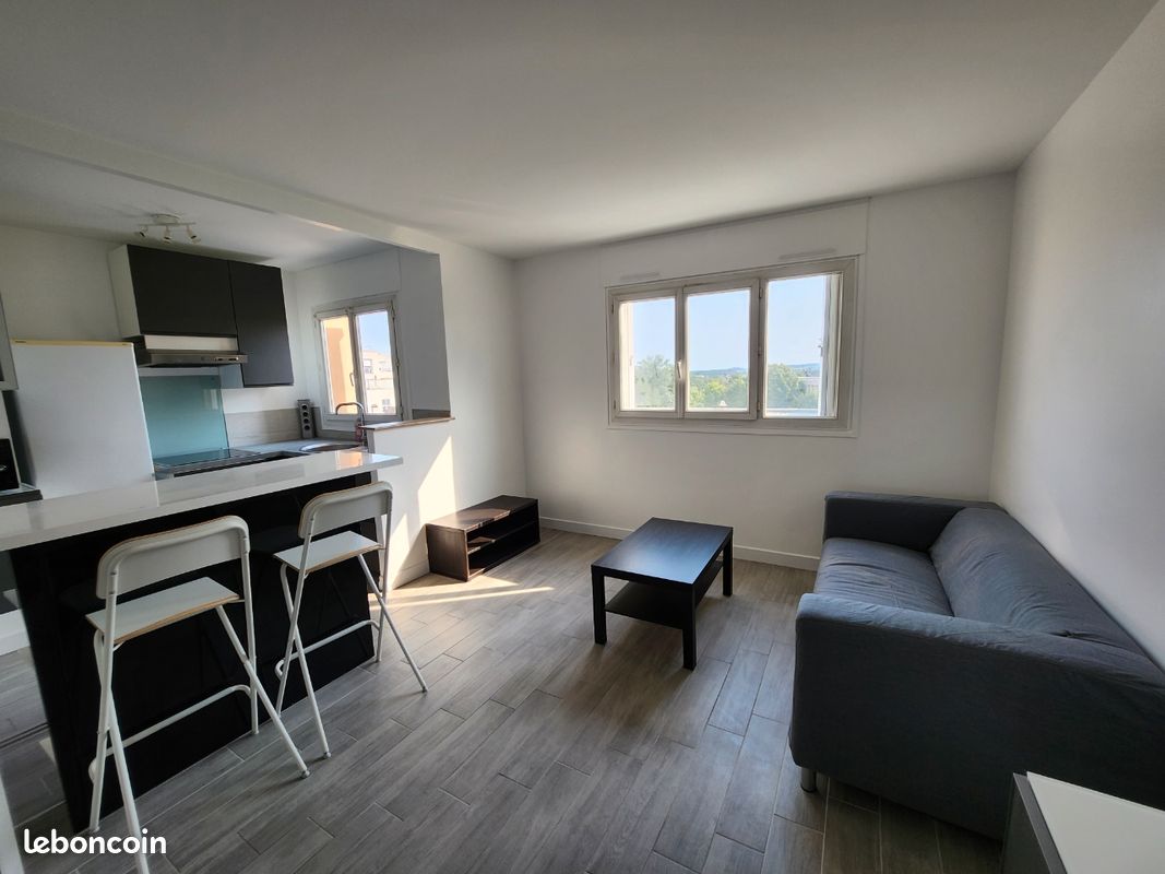Appartement 2 pièces 42 m² · à Chilly-Mazarin · 42 m² · 134 000 €