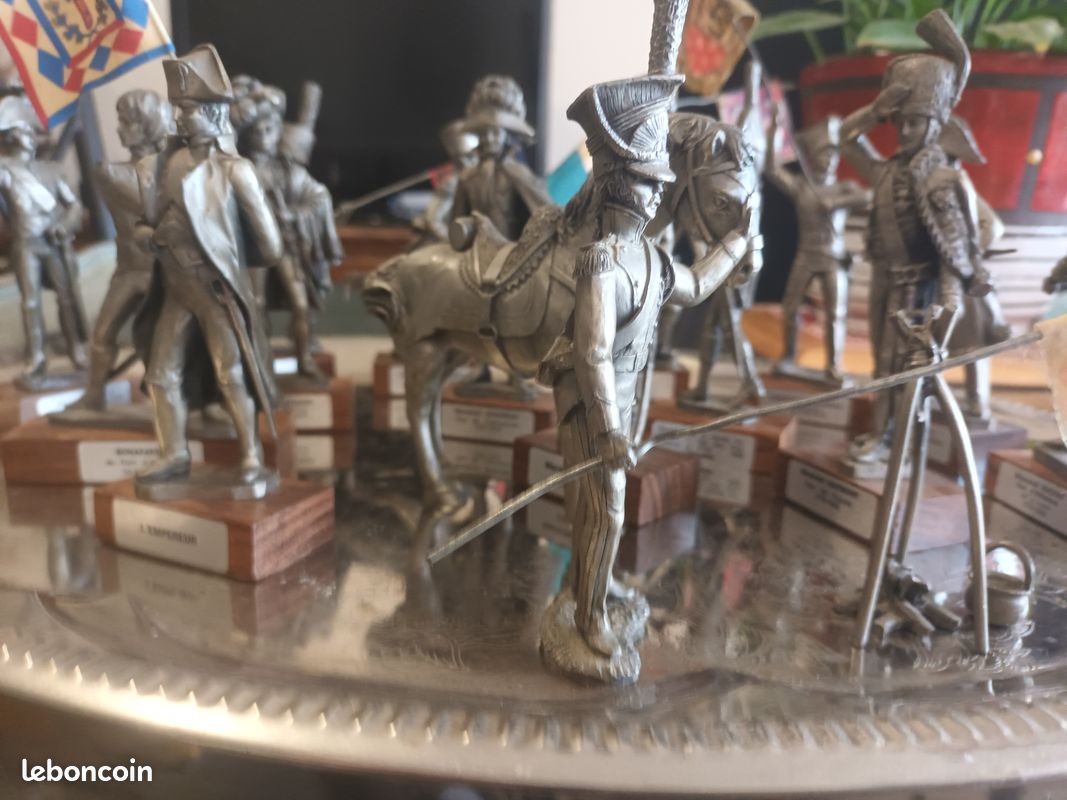 Figurine En étain Les Etains Du Prince – L'Empereur à Cheval – Baches – Occasion
