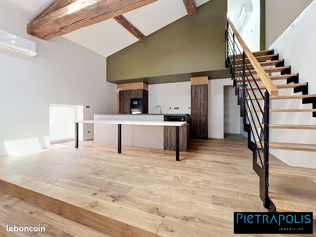 Appartement 6 pièces 148 m² · à Vourles · 148 m² · 440 000 €