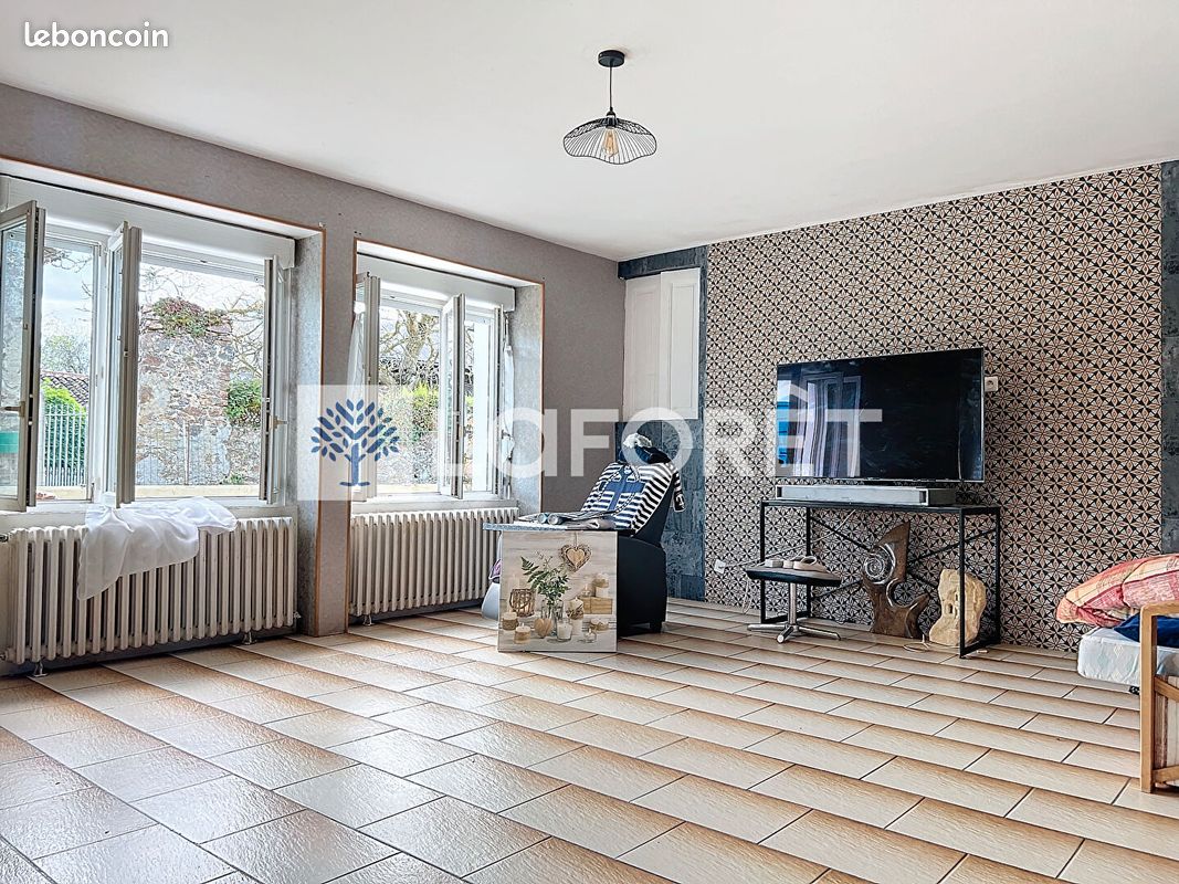 Maison 5 pièces 103 m² - Coulonges-Thouarsais 79330 (image principale 2)