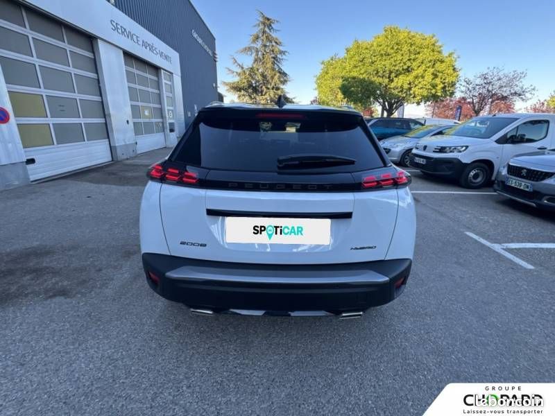 Peugeot 2008 Hybrid 145 e-DCS6 GT Exclusive (image 30)