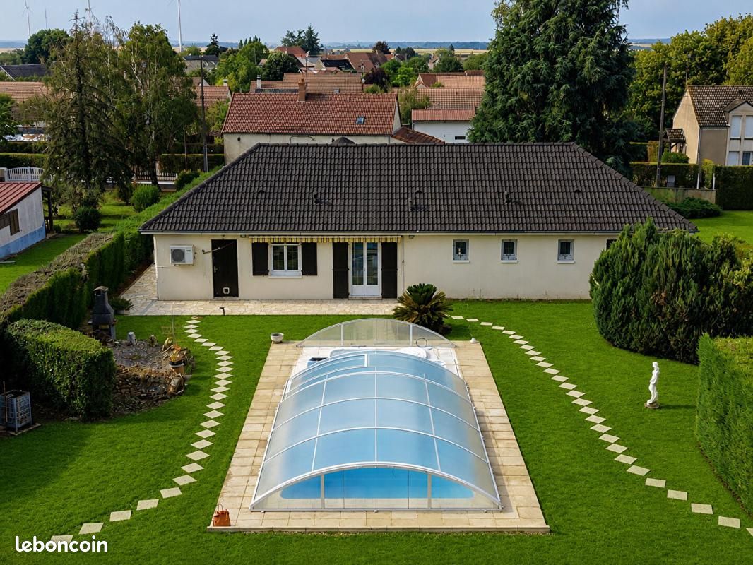 Maison 5 pièces 117 m² · à Ambrault · 117 m² · 194 000 €