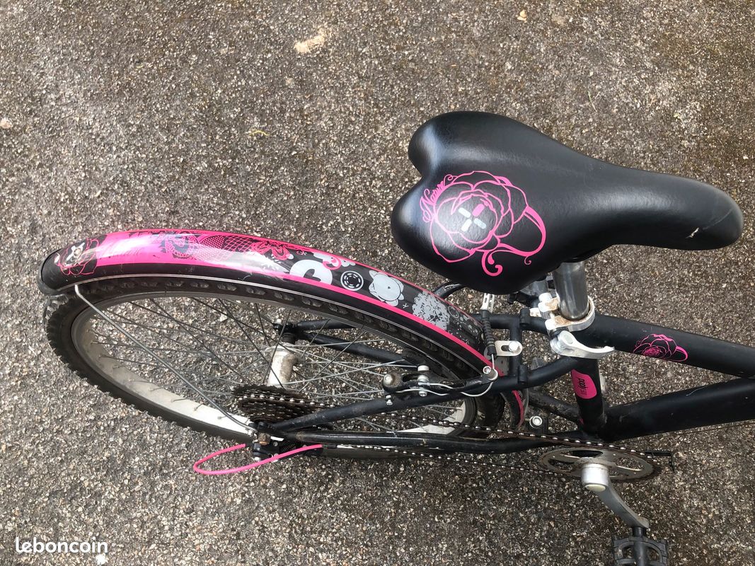 Vélo B’TWIN rose/noir (image 3)