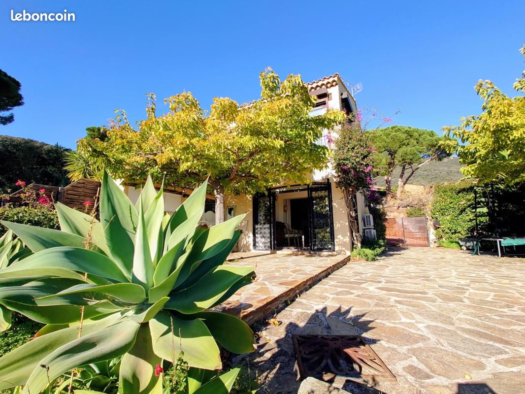 Maison 3 pièces 92 m² · à Le Lavandou · 92 m² · 624 000 €