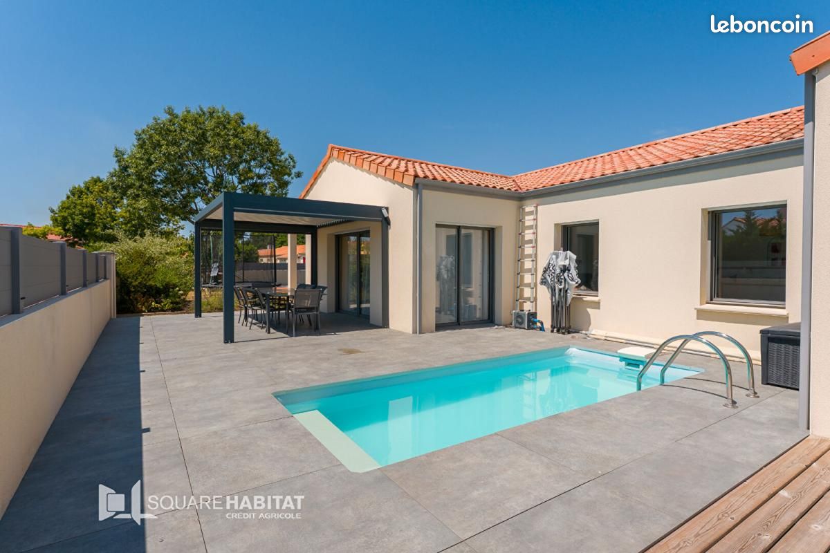 Maison 6 pièces 136 m² · à Pont-Saint-Martin · 136 m² · 440 000 €