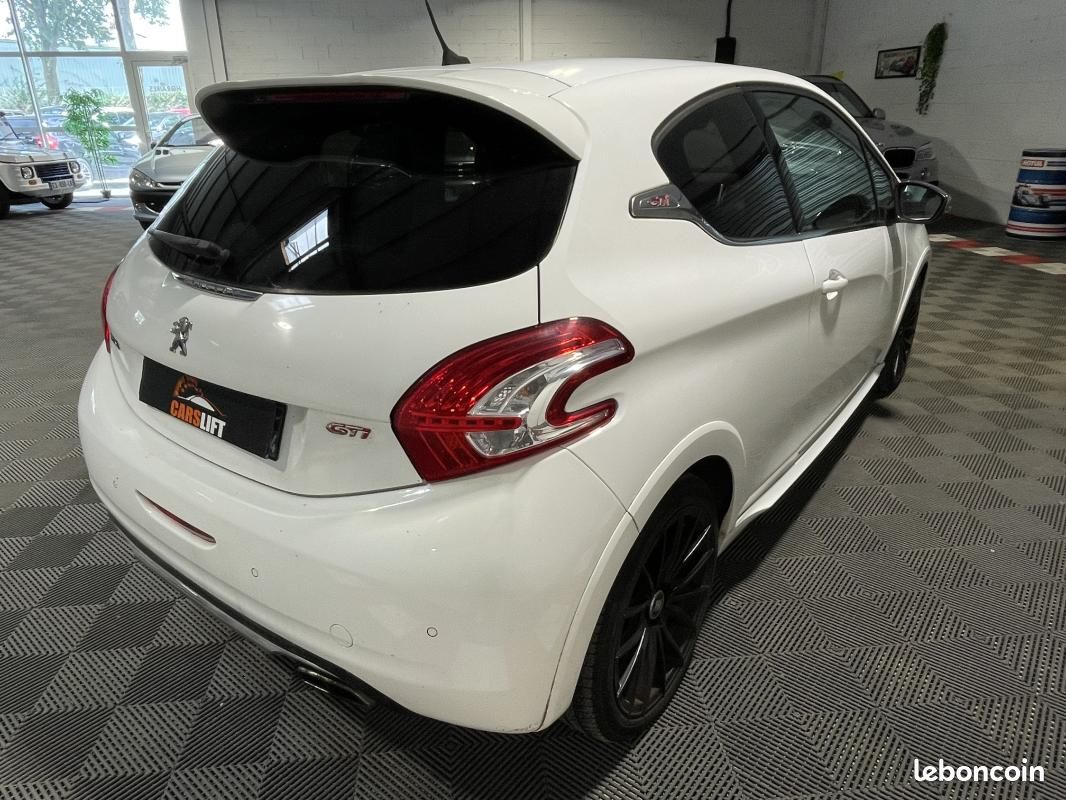 Peugeot 208 1.6 GTI 200CH -GARANTIE 6 MOIS- (image 5)