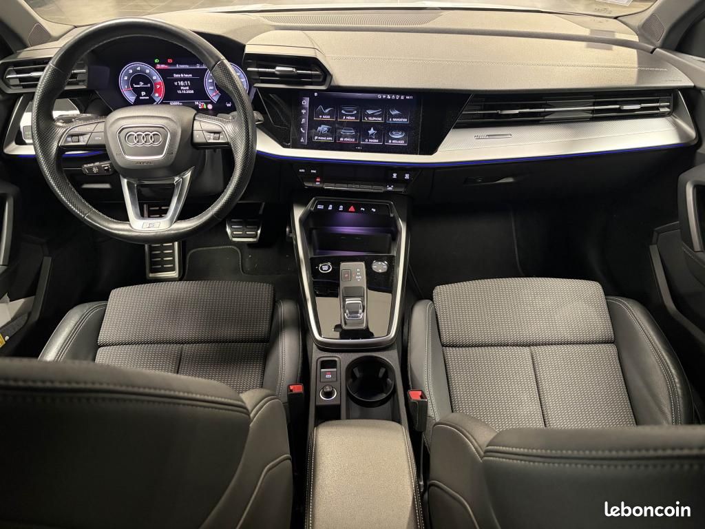 AUDI A3 Sportback 1.5 35 TFSI 150 ch S-Tronic 7 S line - CARPLAY - Attelage (image 18)
