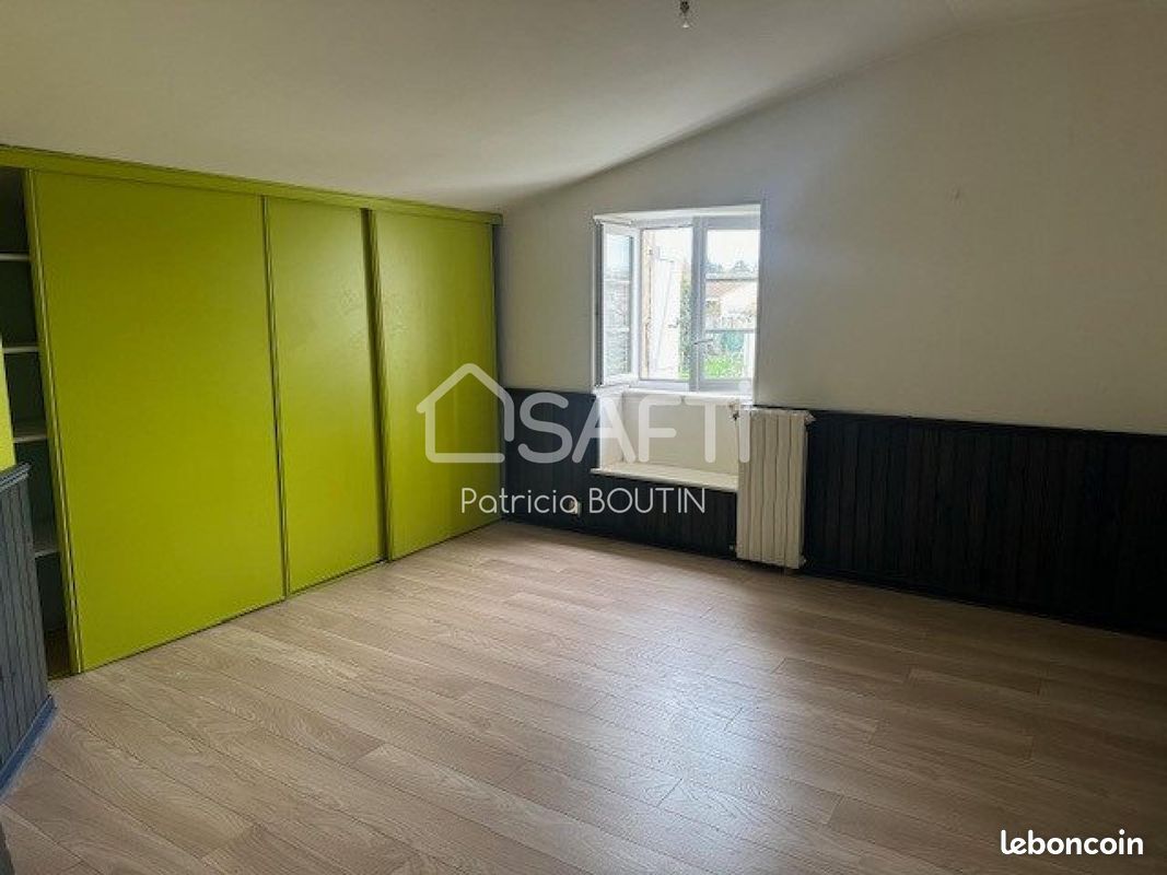 Maison 7 pièces 142 m² - Niort 79000 (image principale 3)