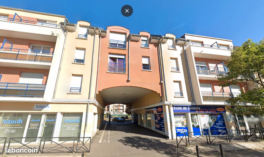 Parking/box PERSAN · 75 €