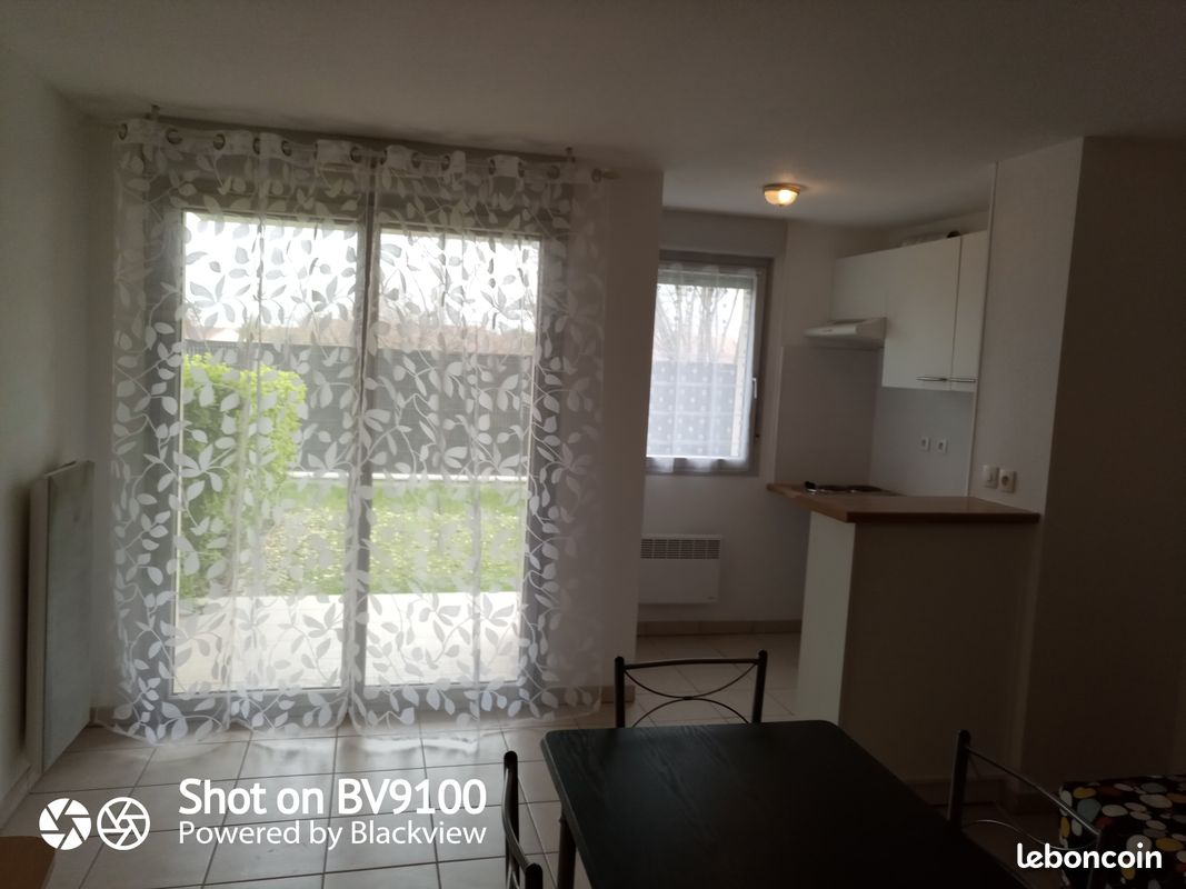 Agréable APT T2 meublé,avec parking,piscine, terrasse,jardin,42m2 - Poitiers 86000 (image principale 1)