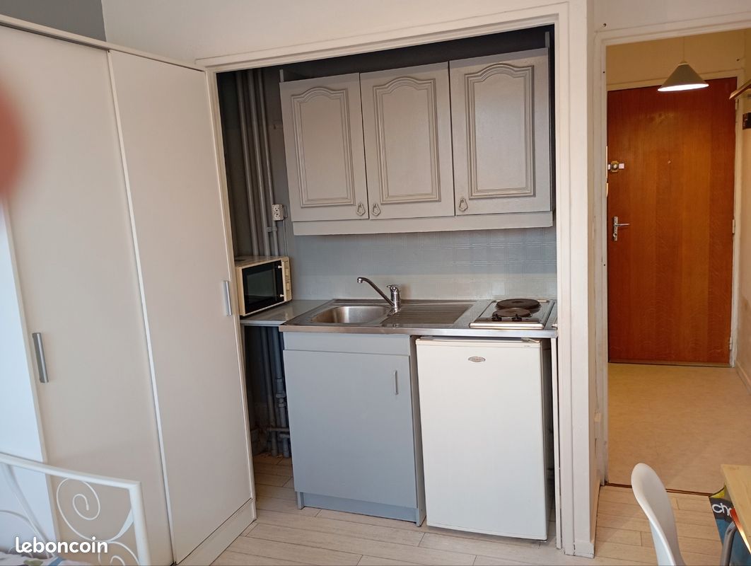 Appartement 1 pièce 20 m² · à Montbéliard · 20 m² · 400 €