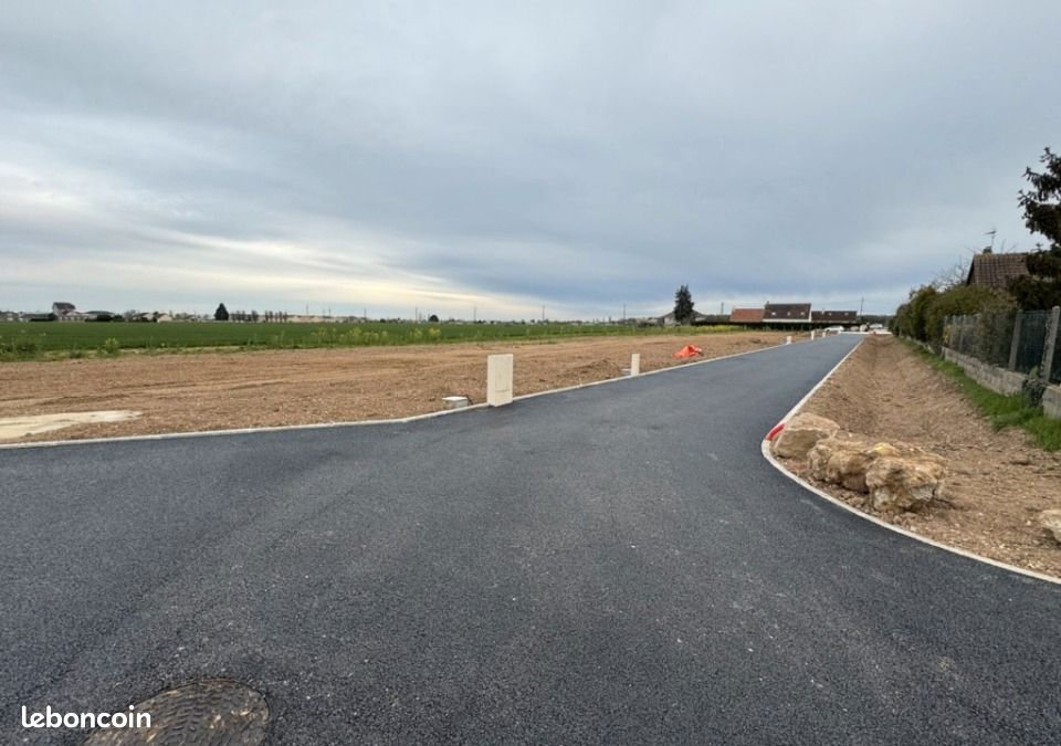 Terrain 536 m² Dreux · 69 900 €