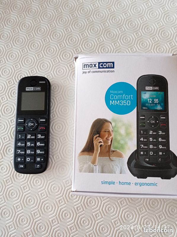 Téléphone portable MaxCom MM35D (image 1)
