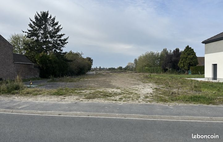 Terrain 619 m² Somain