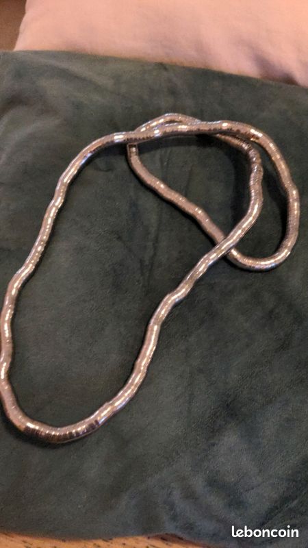 Collier serpent vintage. Argenté (image 1)
