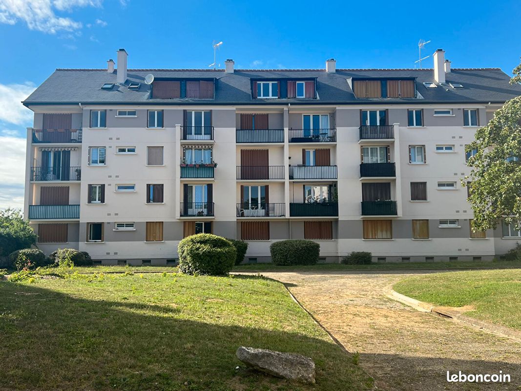 Appartement 1 pièce 34 m² · à Chatou · 34 m² · 800 €