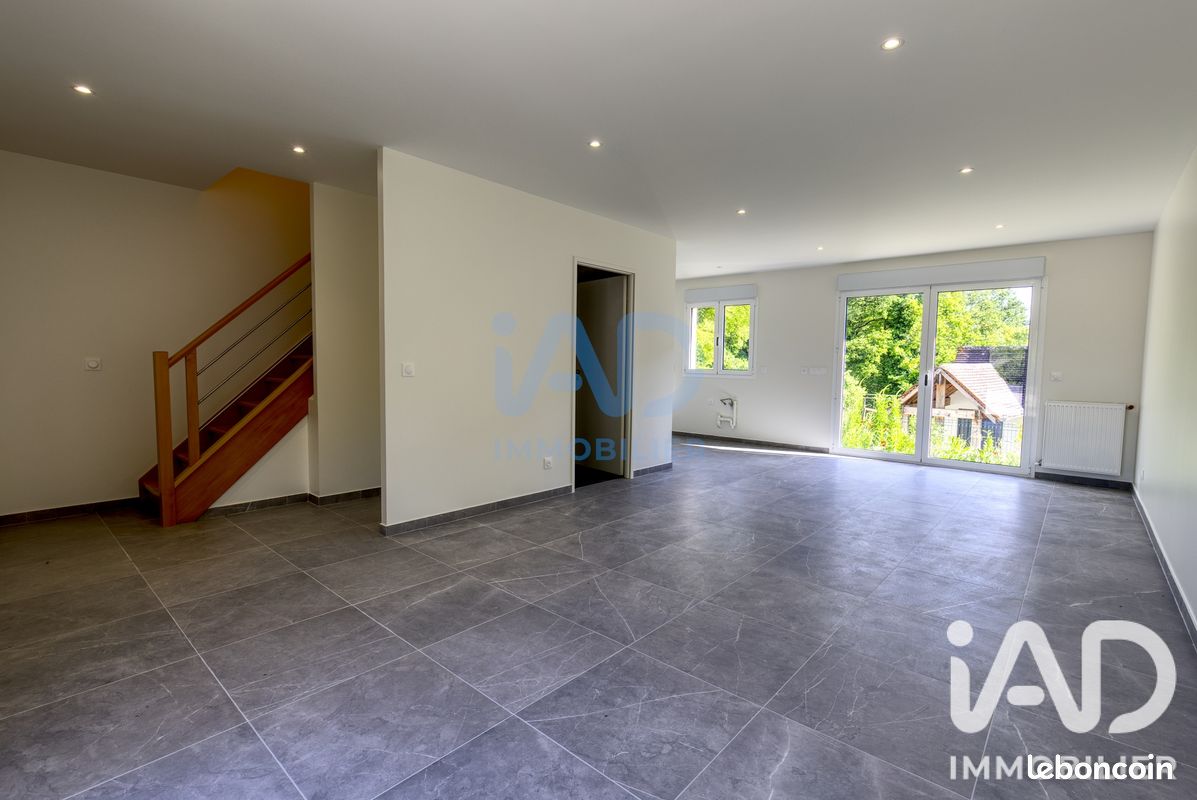 Maison 5 pièces 86 m² · à Maincy · 86 m² · 285 000 €