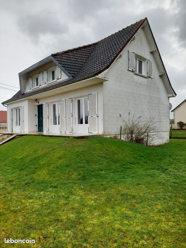 Maison 6 pièces 128 m² · à Decize · 128 m² · 180 000 €