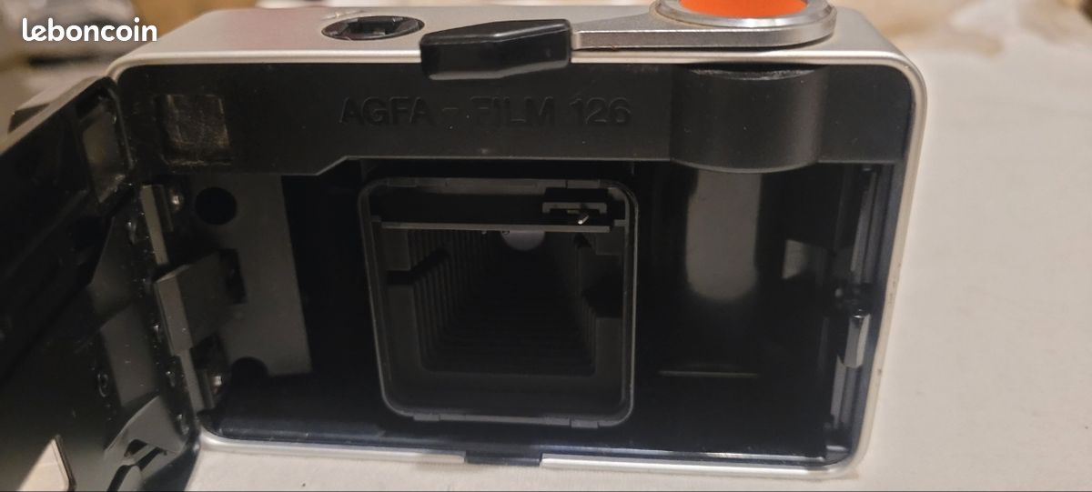 Appareil Photo Argentique Agfamatic 100 Sensor - Allemagne 1972 - Compact 35mm - Occasion Fonctionnel