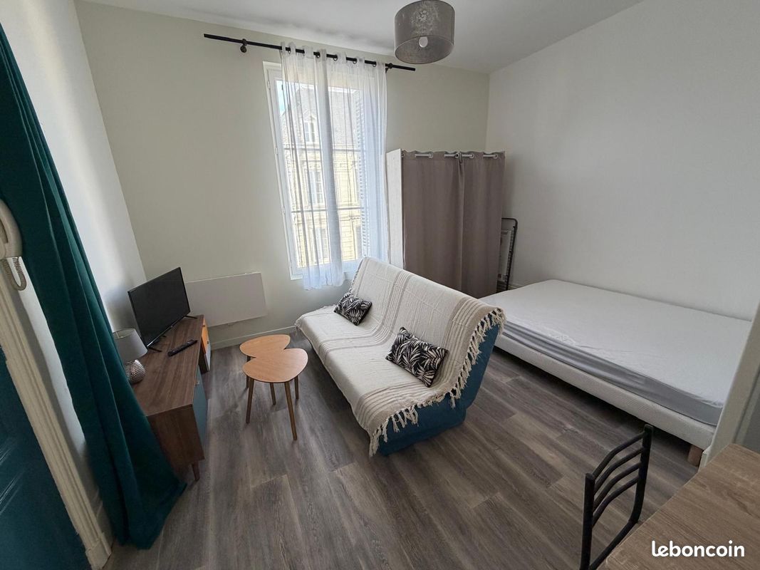 Appartement 1 pièce 22 m² · à Châtellerault · 22 m² · 460 €