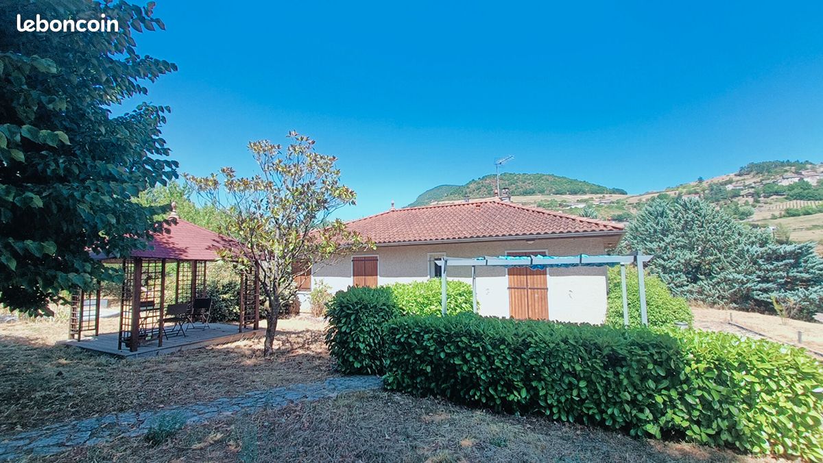 Maison 4 pièces 94 m² · à Aguessac · 94 m² · 370 000 €