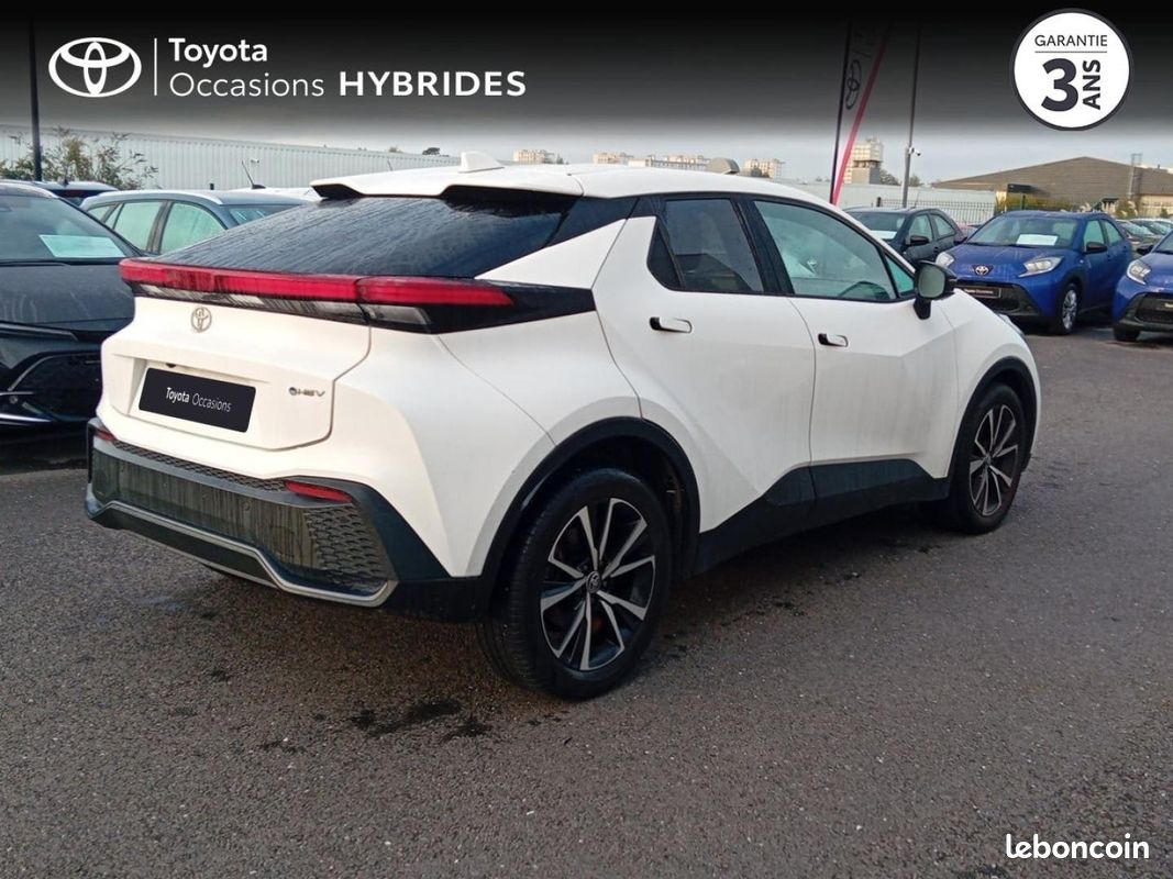 Toyota C-HR 1.8 Hybride 140ch Design MY25 (image 39)