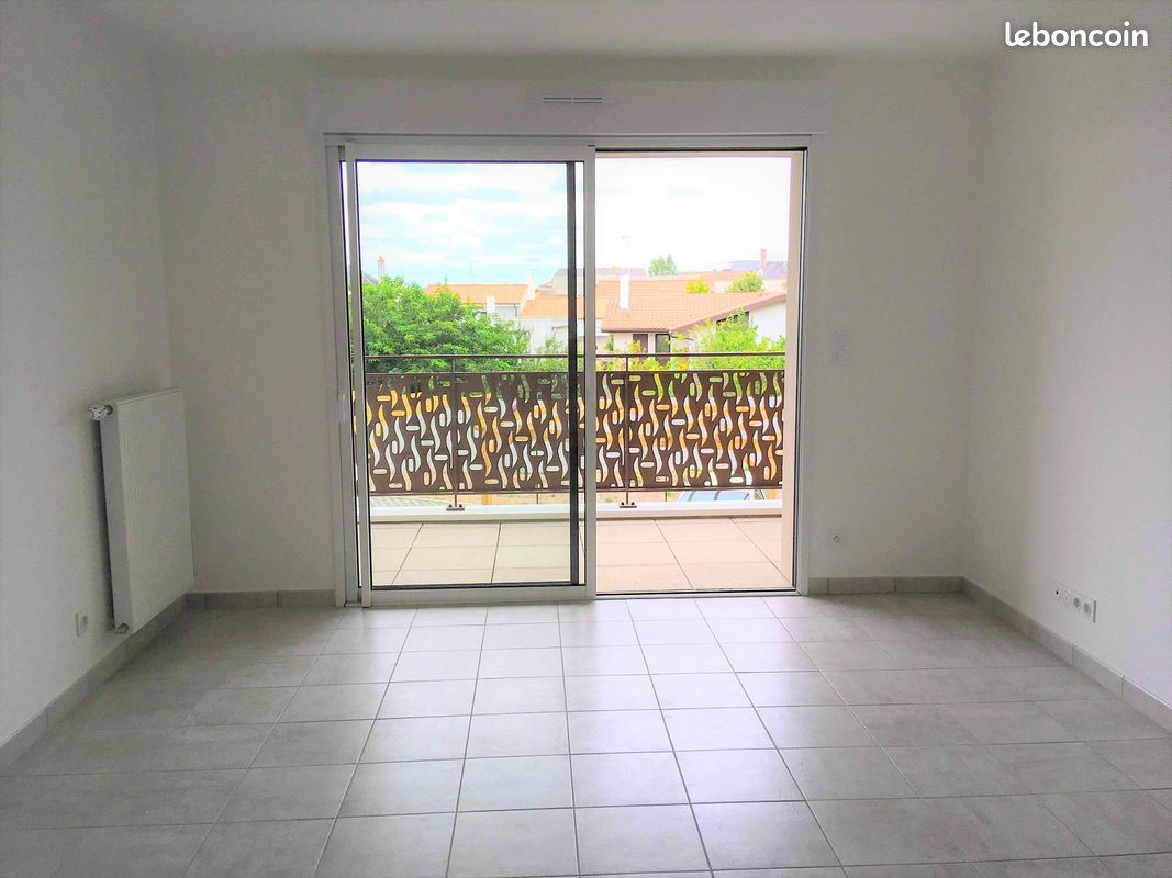 Appartement 2 pièces 42 m² · à Challans · 42 m² · 600 €