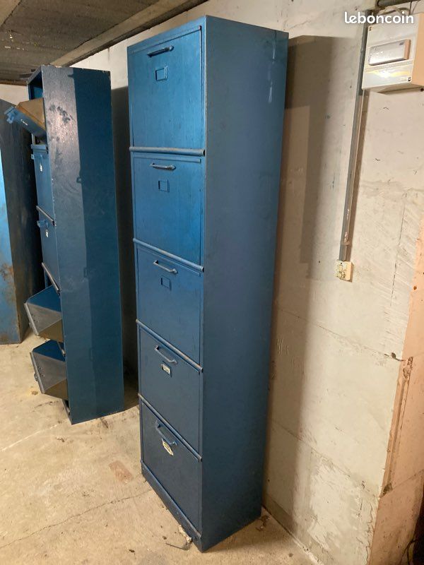 Armoire casier à bascule industriel (image 2)