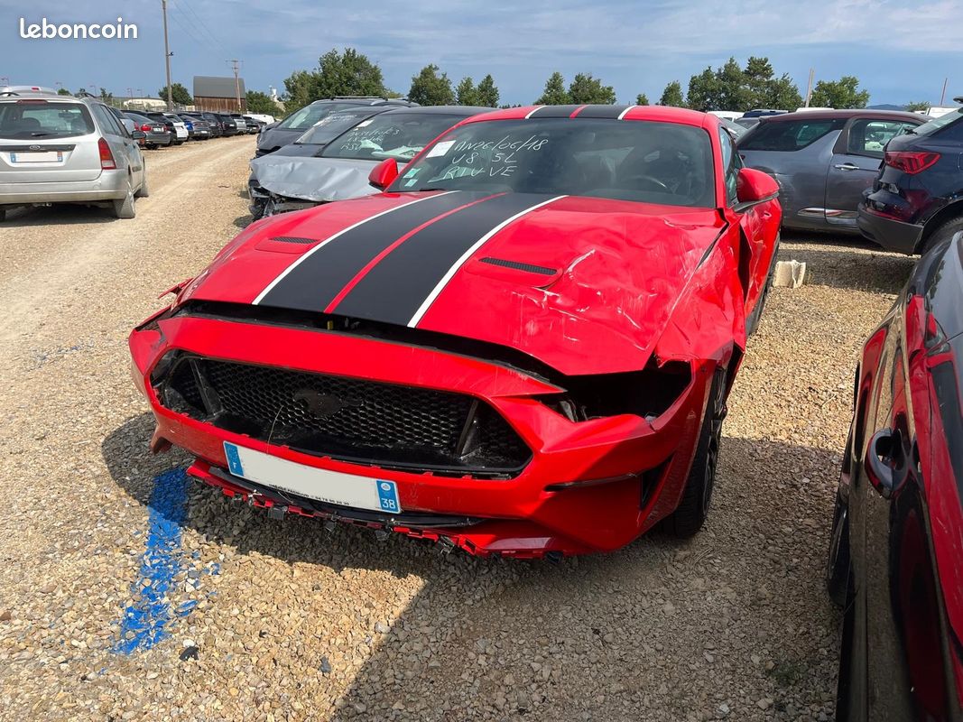 "Accidenté" Ford Mustang 5.0 V8 450 GT Fastback / FV503 (image 2)