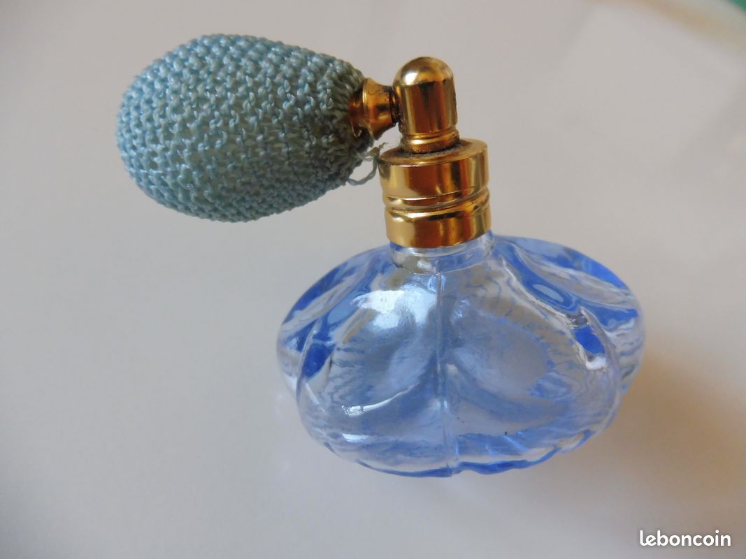 Vaporisateur à poire Yves Rocher (image 1)