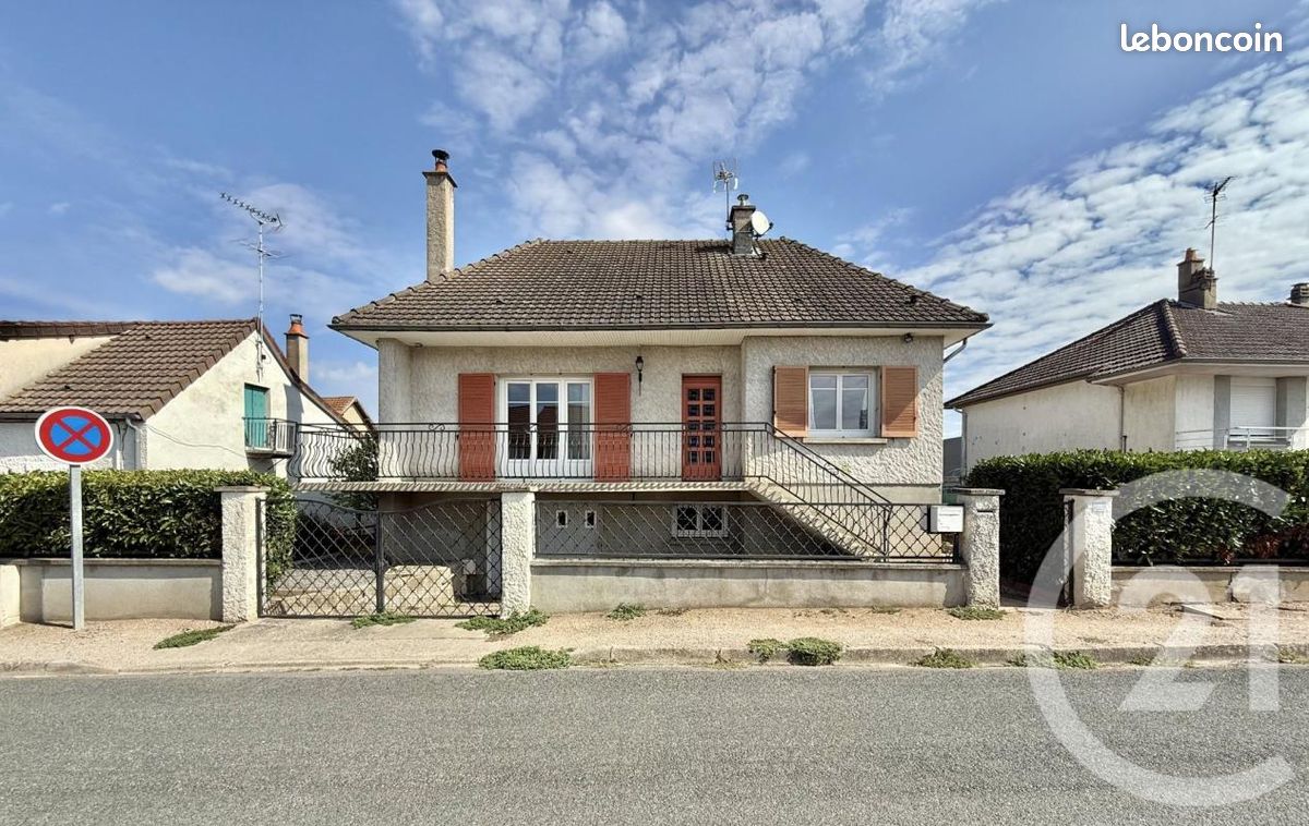 Maison 4 pièces 80 m² · à Lusigny · 80 m² · 730 €/mois
