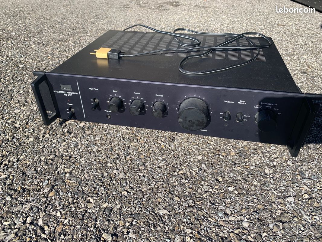 Amplificateur SANSUI AU-217 (image 1)