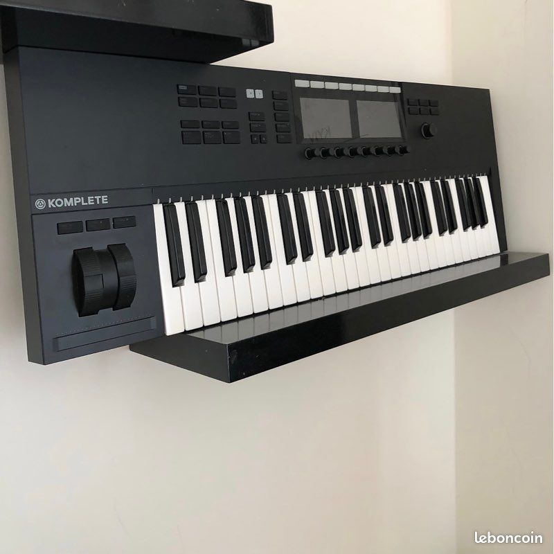 Native Instruments - Complete Kontrol - S61 - Parfait Etat (image 1)