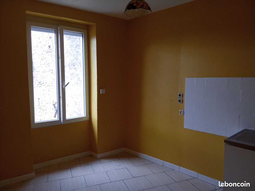Appartement 2 pièces 30 m² · à Poitiers · 30 m² · 320 €/mois