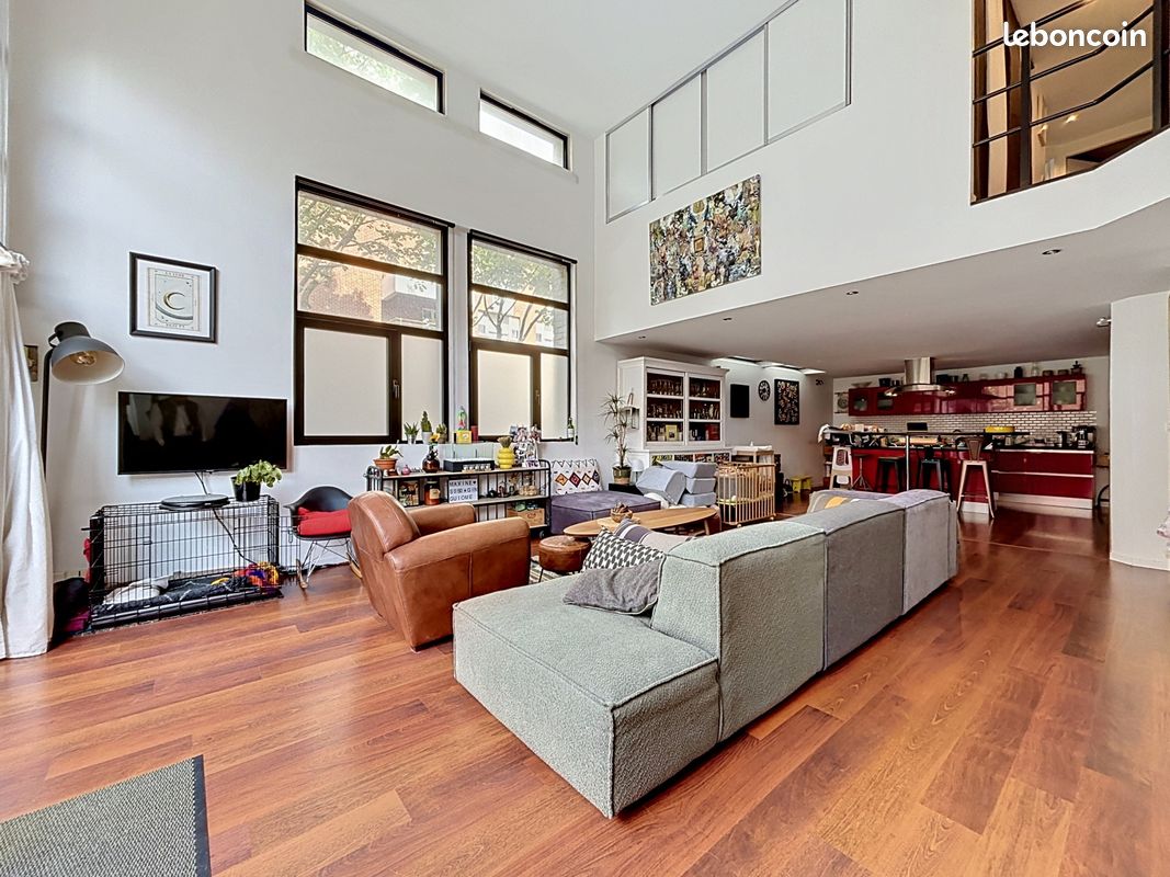 Appartement 5 pièces 136 m² · à Croix · 136 m² · 369 000 €