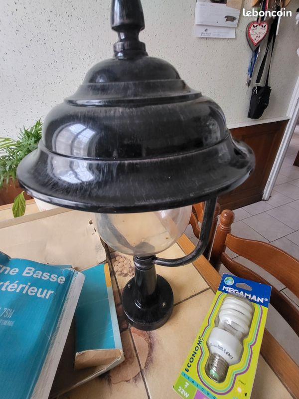 Borne basse d exterieur (image 1)