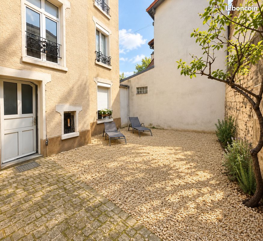 Appartement 2 pièces 27 m² · à Vitry-sur-Seine · 26,5 m² · 135 000 €