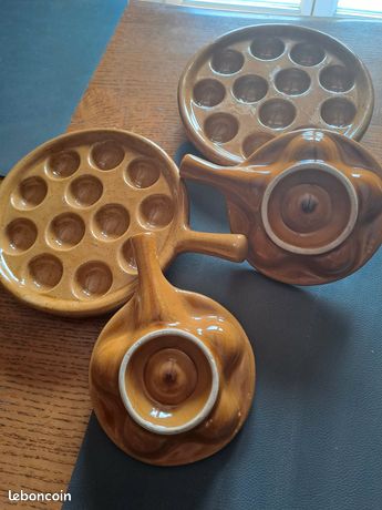 Promo Plat à Escargots En Inox chez Cora