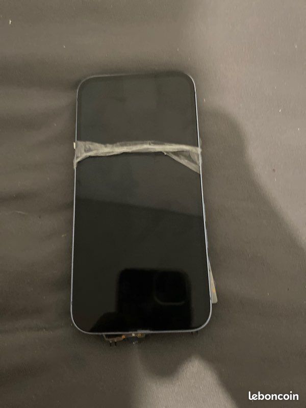IPhone 14 (image 1)
