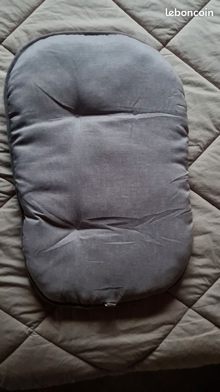 Coussin chien ou chat (image 2)